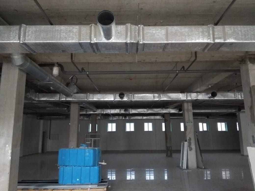 Проектирование и монтаж вентиляции с системой дымоудаления для торгового центра «Россия» 4