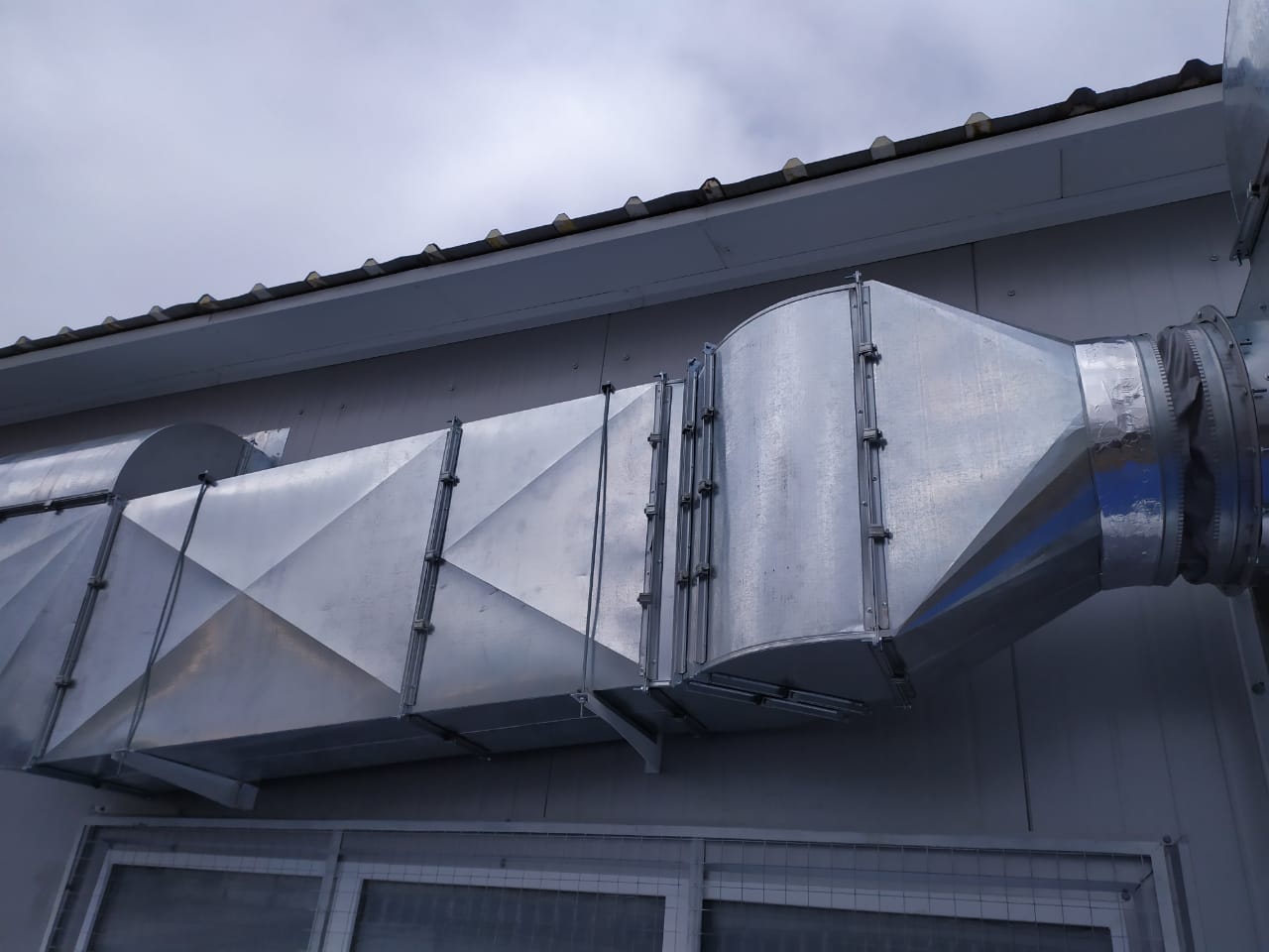Монтаж вентиляционного оборудования на Заводе металлопластиковых изделий1